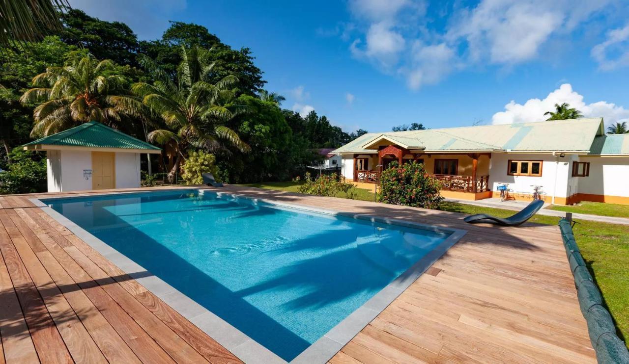 Jms Ventures Guesthouse - Private Pool La Digue Eksteriør billede